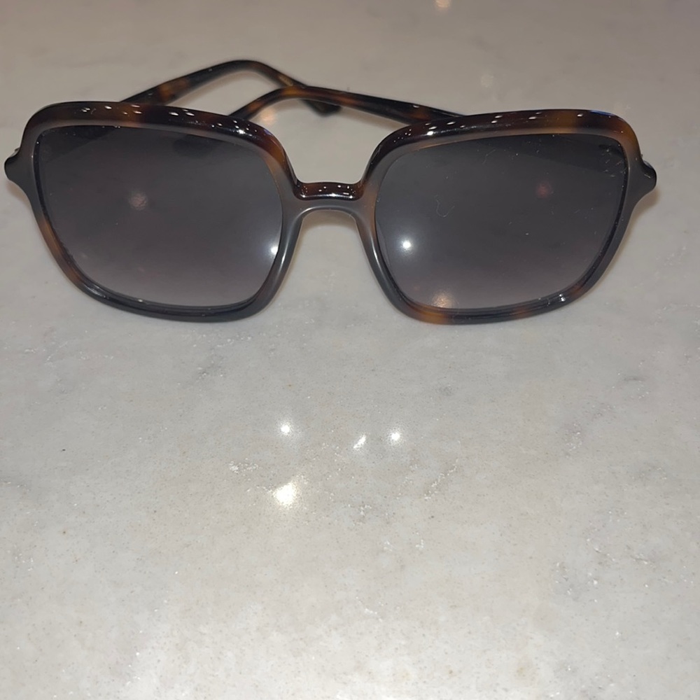 Krewe like new sunglasses- Margot style